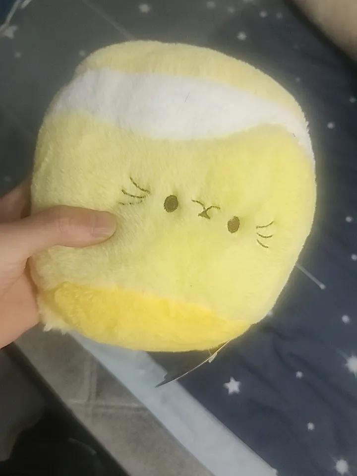 这是什么呀，一个黄球哈哈，老了不认识