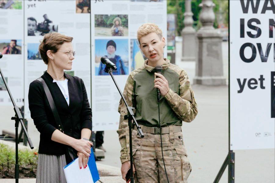 乌克兰退伍女兵奥克萨娜·伊万内茨（Oksana Ivanets）呼吁乌克兰女性广