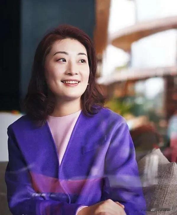 我不相信宗馥莉不知道父亲有私生子这件事，这样的豪门遗产争夺战，真希望有朝一日拍成