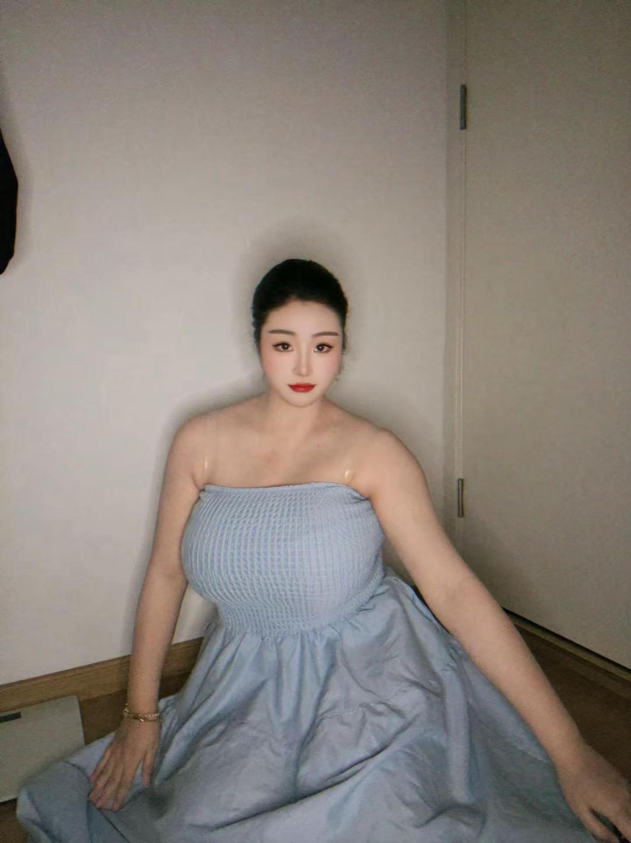 苹果型微胖girl