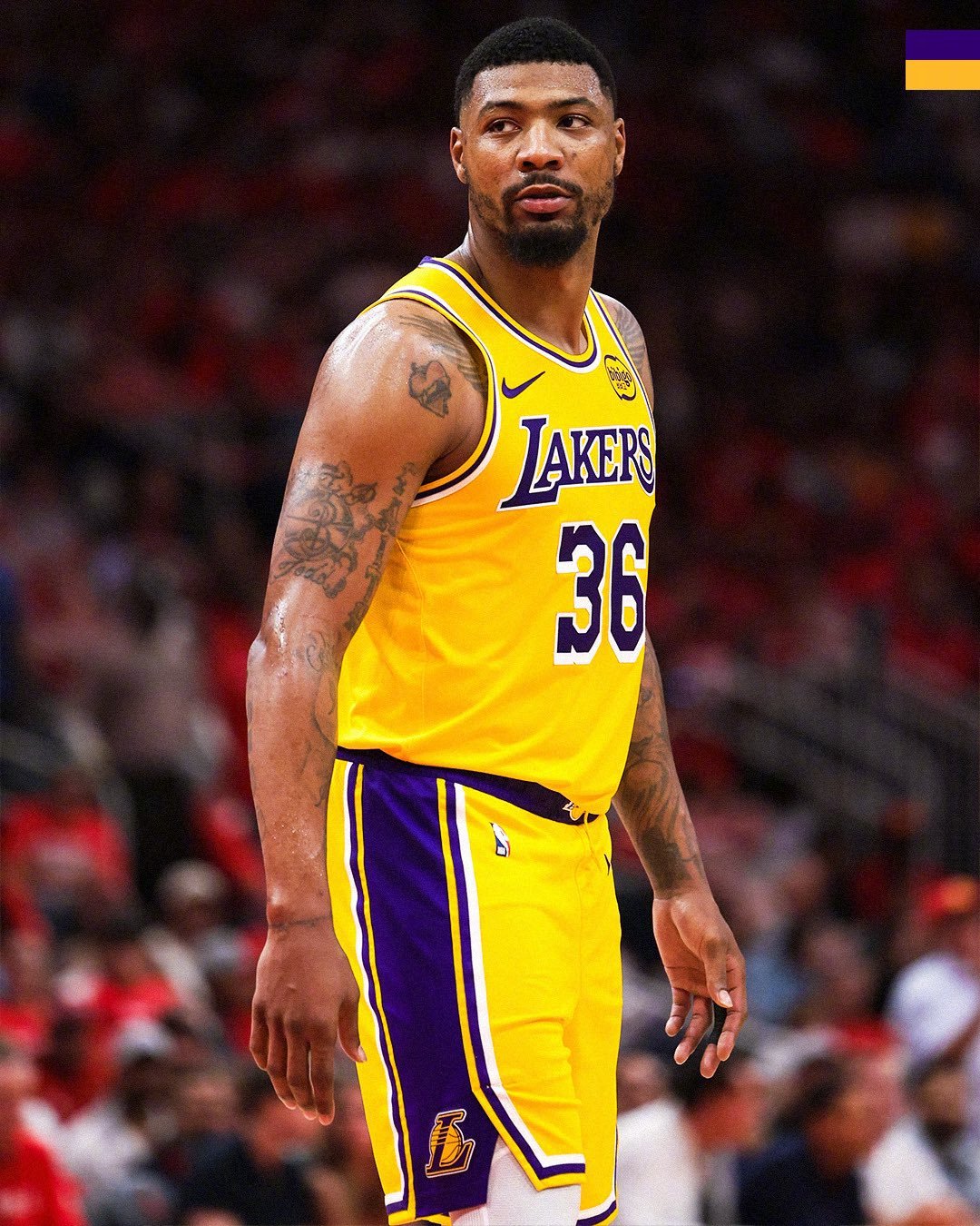 斯马特成为球队历史上首位在连续两场季后赛中均至少砍下20分并贡献5次抢断的球员?