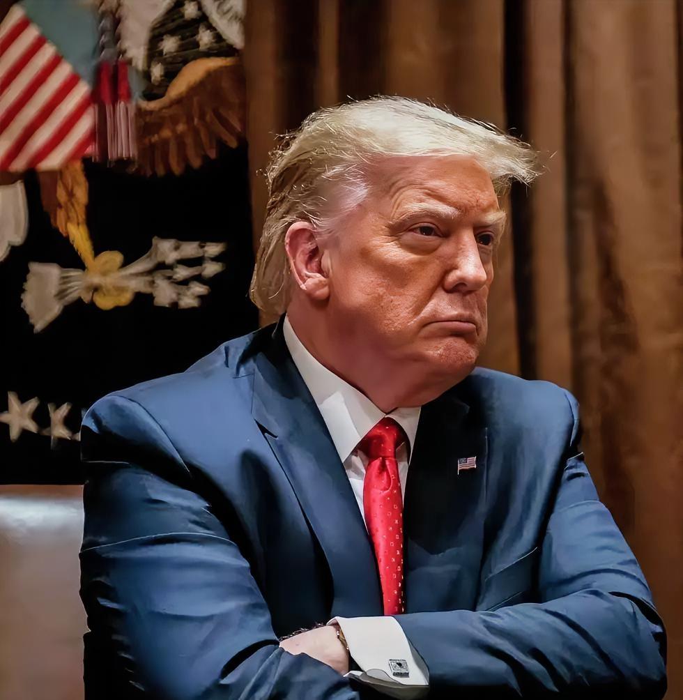 特朗普：“只要我不批准，乌克兰总统手里就什么都不算数”
12月26日，特朗普在接