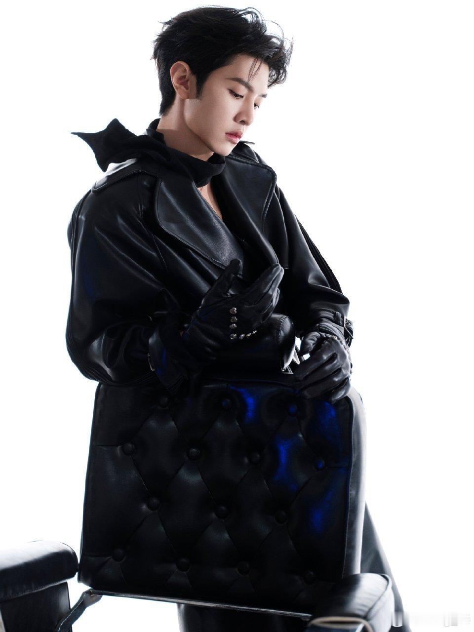 今年的明星发红包名单🈶，除夕和大年初一有200位明星发红包 