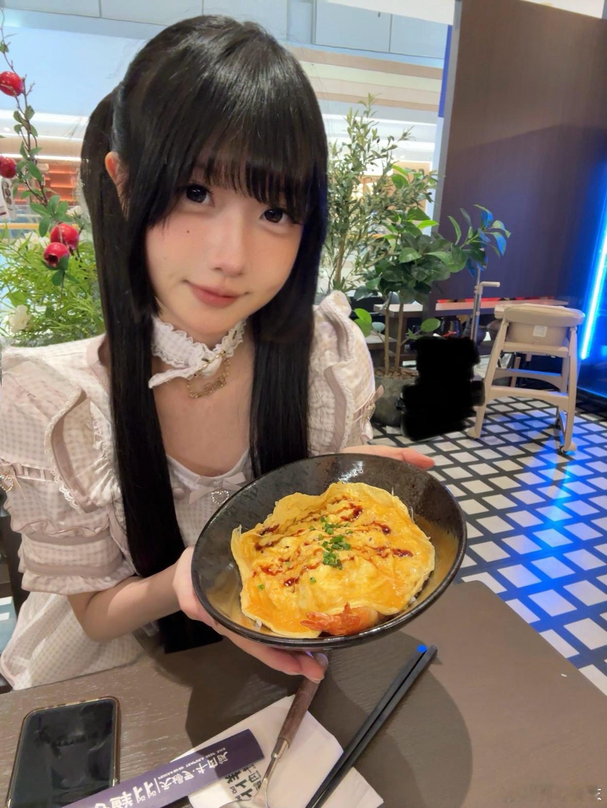 最近食欲很好 体重来到102斤了 ​​​