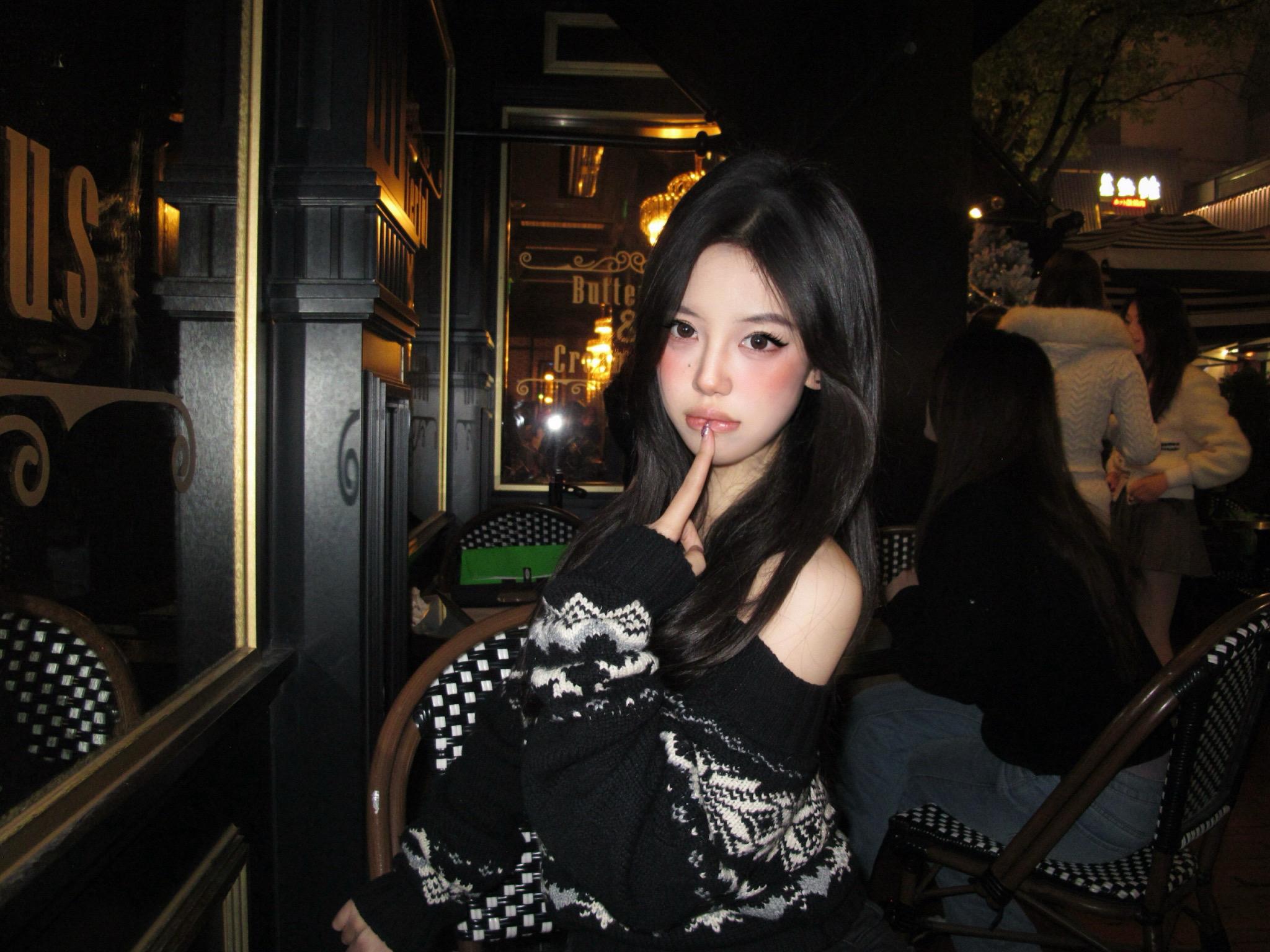 无力感在把眼泪一点一点吞噬。