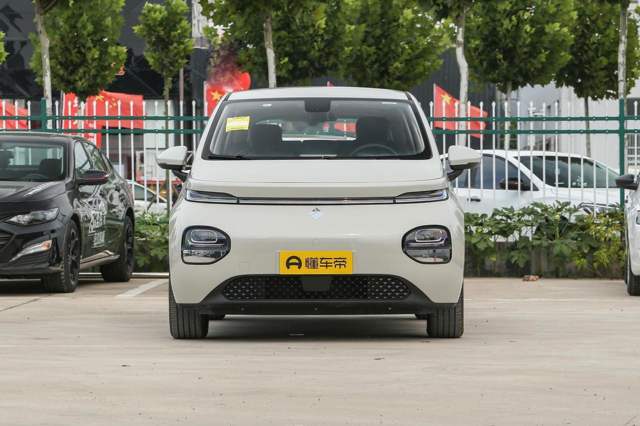 🚗新手司机必看！贴膜前不做功课真的会亏！！
刚提车的新手宝子们，是不是纠结到底