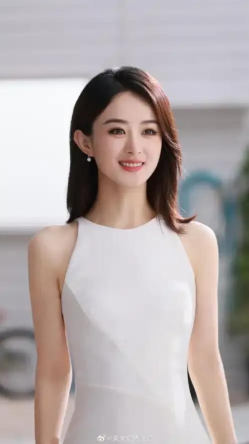 赵丽颖与赵德胤被传出近期关系紧密。赵德胤是《乔妍的心事》的导演，而赵丽颖是部电影