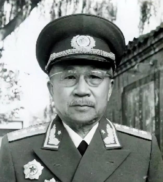 1943年，张云逸抓了国军将领赵凤藻的独子，对方提出用10挺机枪、100支步枪换