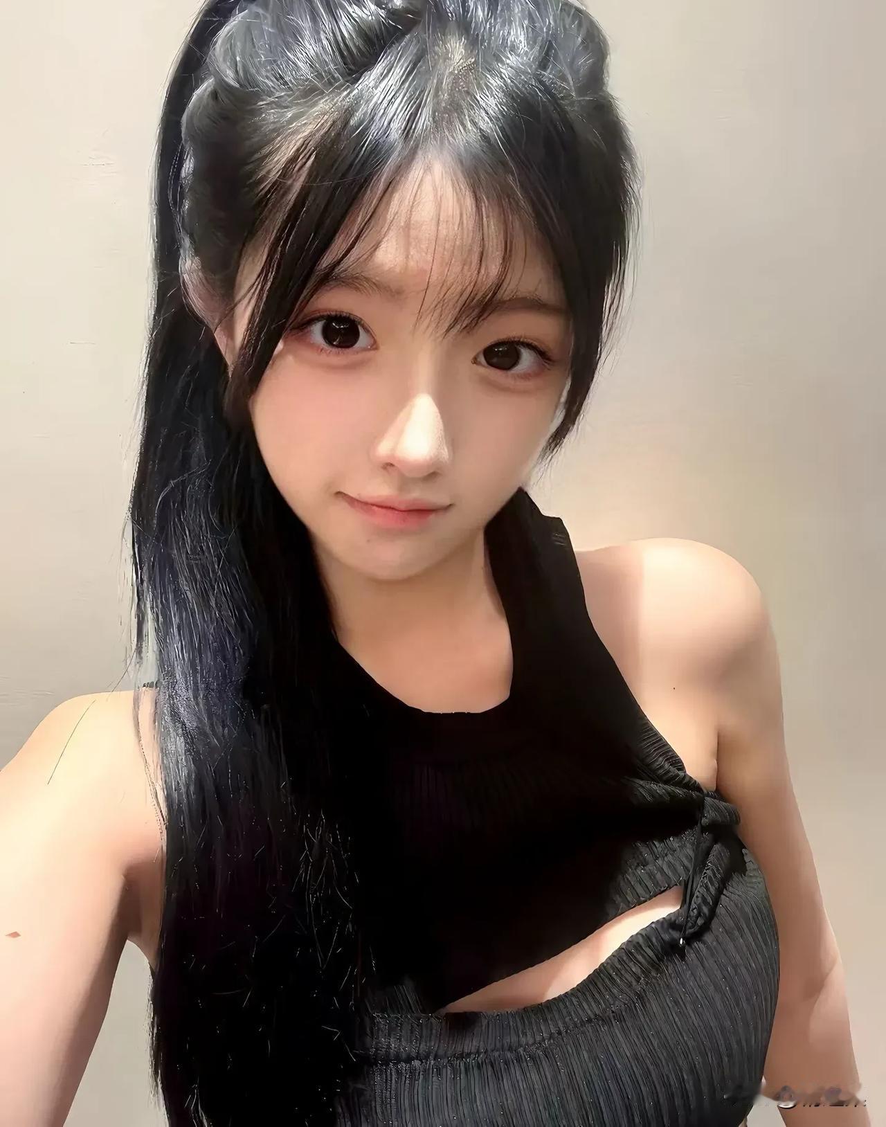 甜美少女风，黑发红唇，气质出众！💖💖💖