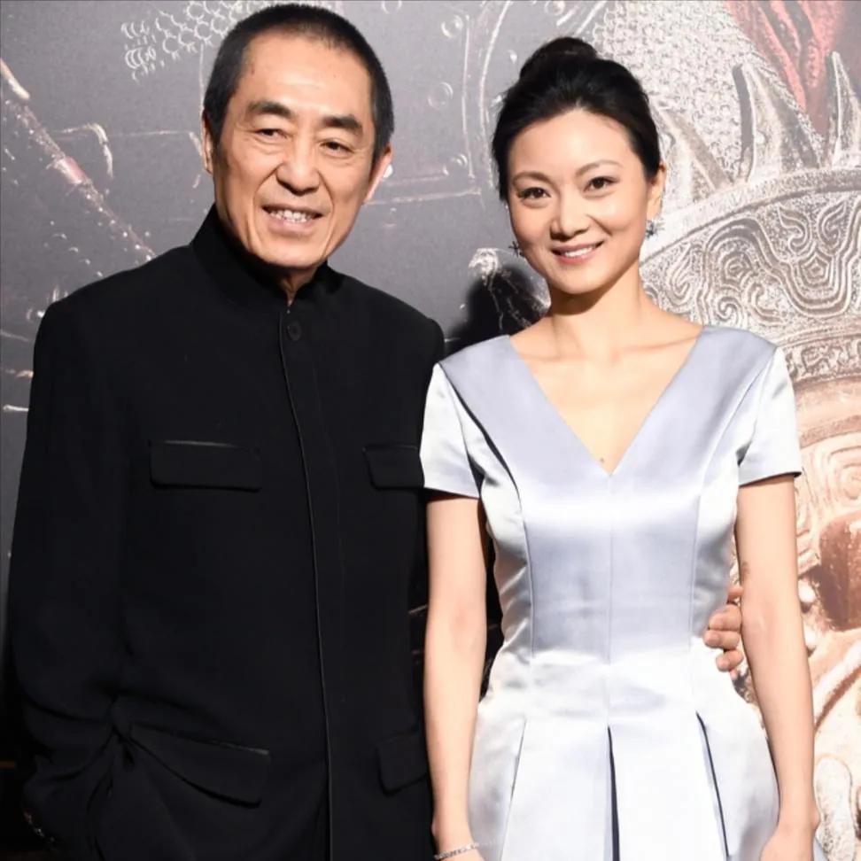 2000年，19岁的陈婷带着50岁的张艺谋回‬家见父母。陈婷父母‬一看是张‬艺谋