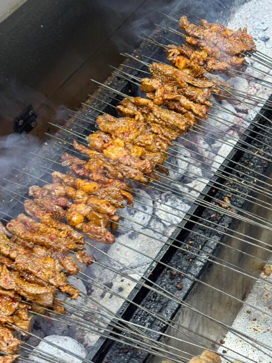 西安坊上肉铺老板的烤肉店