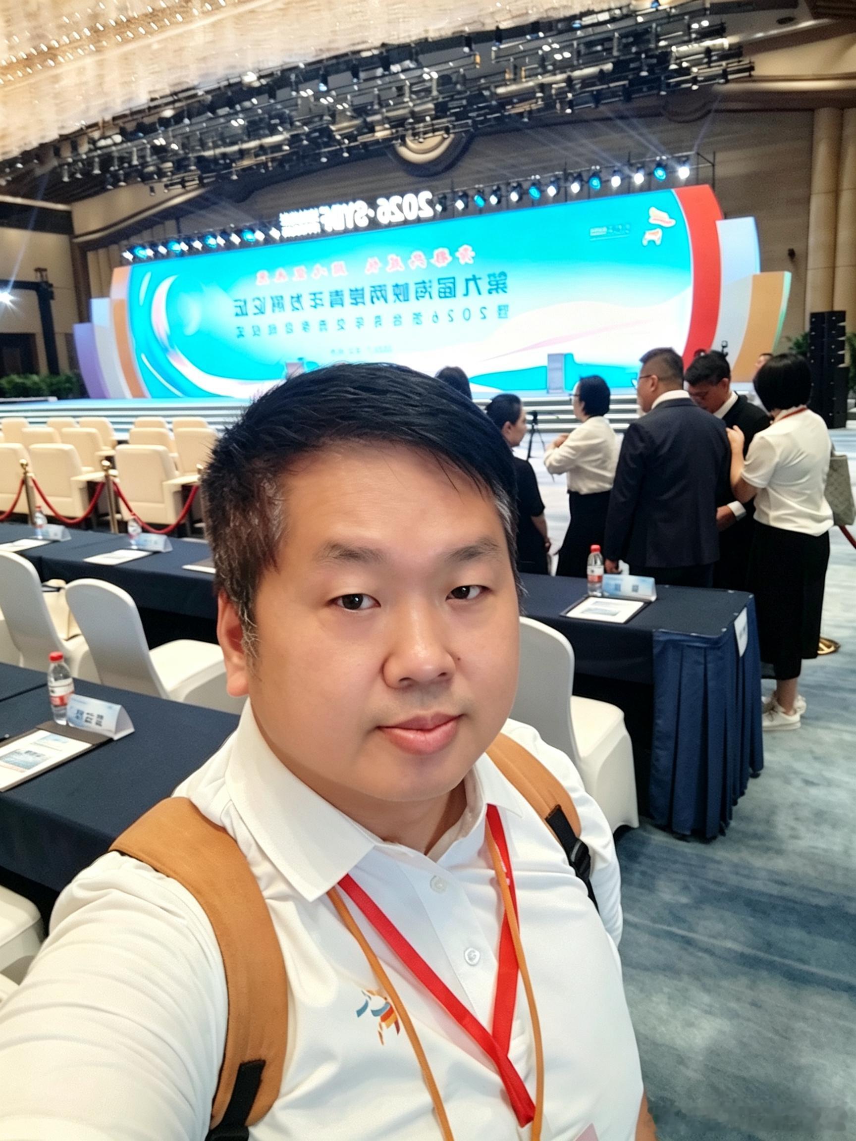 《中国台湾省 跨越两岸的隔阂破圈相知，同心奔赴两岸和平统一之路 》 欢迎大家阅读