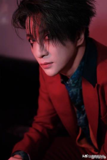 薛之谦好不好
我不敢评价
但是有一件事是可以确定的，那就是他的歌会有人听，他的演