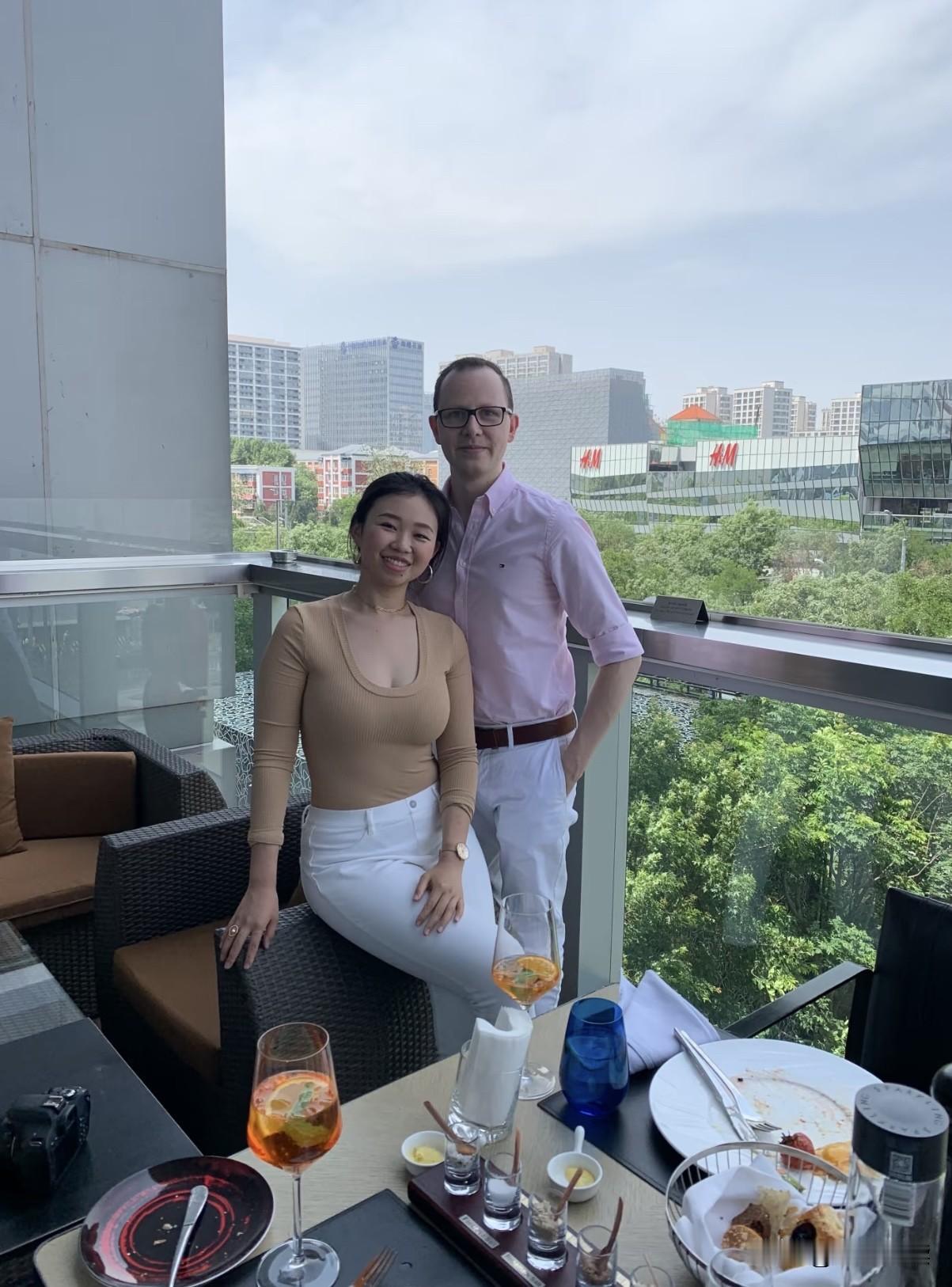 哈哈，老外喜欢的中国女人类型，真的和我们中国男人喜欢的不一样啊！