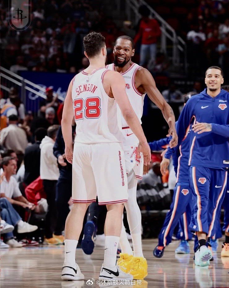 范弗利特谈杜兰特：“凯文的加入会带来很多问题，人们会低估了他的巨星地位，围绕他的