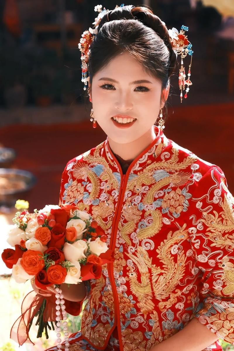 古人婚后称妻子为“新娘子”
      “新”寓意新开始、新生活、新家庭，“娘子