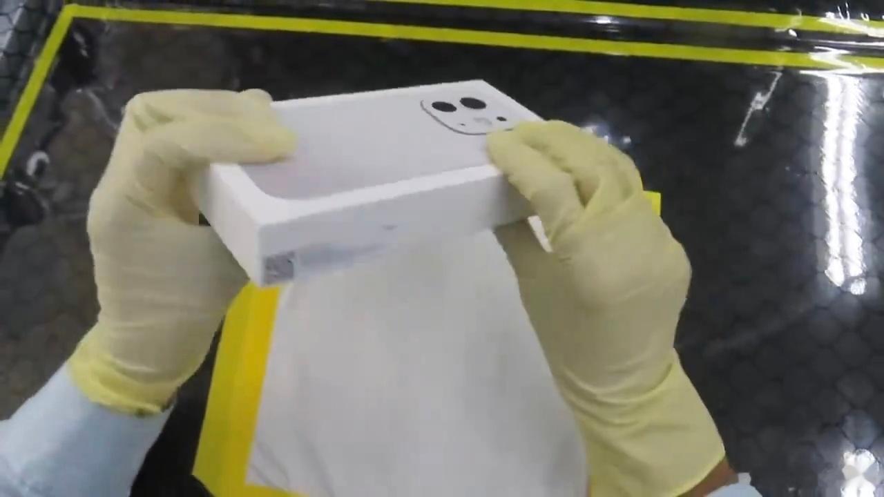 果子这次被泄密确实很严重啊，外网iPhone18的包装，真机照也都有了...不过