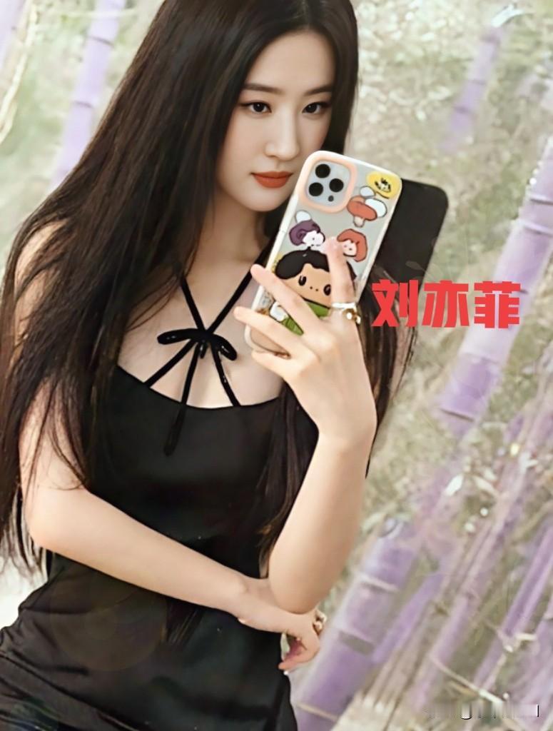 刘亦菲黑色造型惊艳绝伦气质优雅让人眼前一亮  女明星 气质女明星 刘亦菲