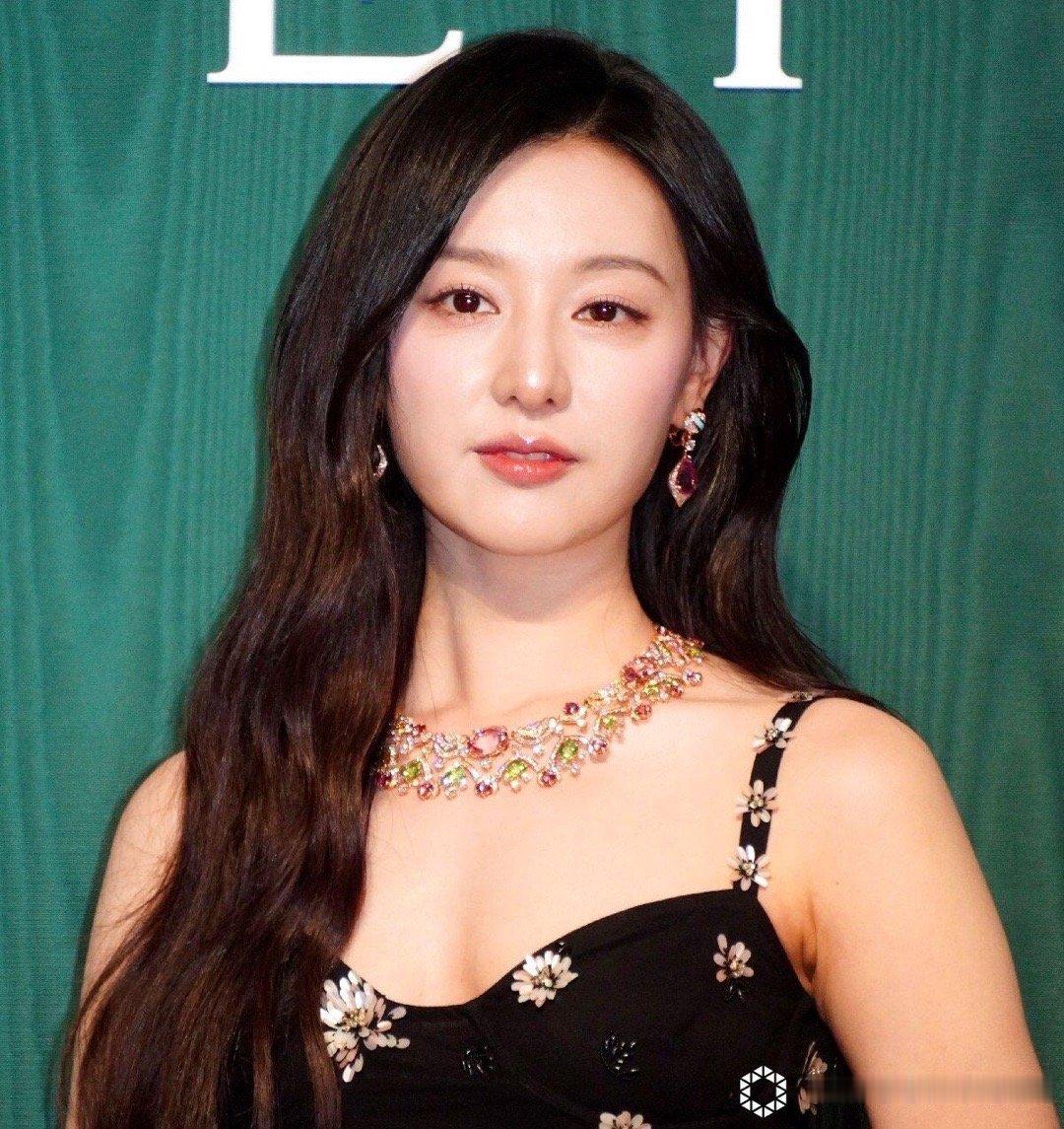 今天出席宝格丽活动的金智媛、张元英，新闻生图也太美了！！！ ​​​
