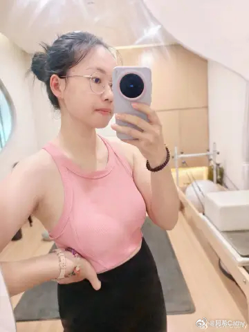 今天高强度运动的一天这周上了2节普拉提，爬了2次坡～四天都有运动，突破了自己