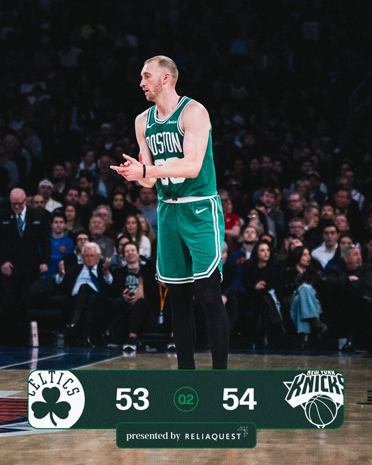 半场比赛结束，我们暂时以53-54落后于尼克斯☘️塔图姆10分9篮板4助攻☘️克