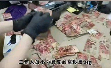 大连的崔先生真是够粗心的，出差把10万现金放阳台还忘关窗。半个多月回来，钱被大雨