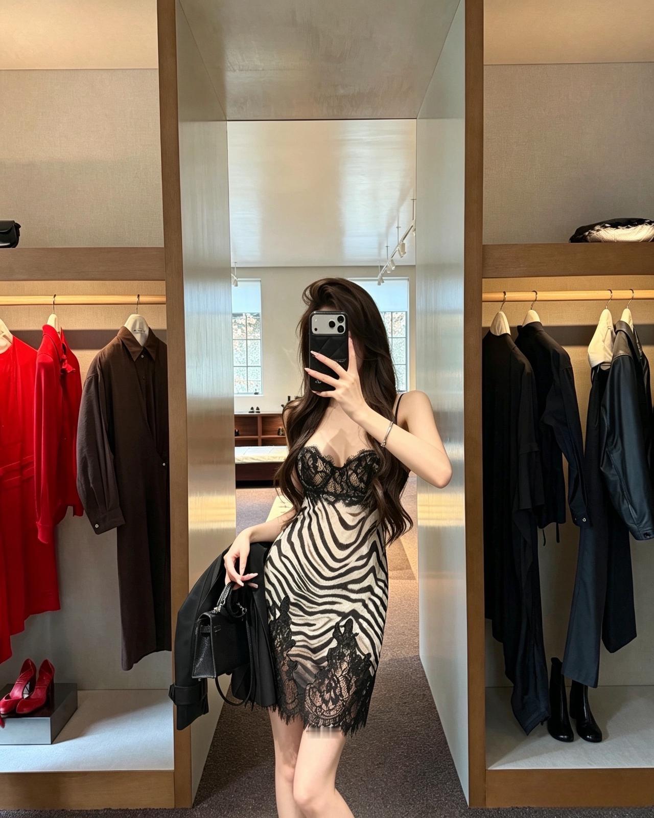 普通女孩怎么穿出甜辣风 氛围感拉满的穿搭 热门