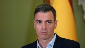 1,600名警察守卫着西班牙议会。佩德罗·桑切斯（Pedro Sanchez）呼