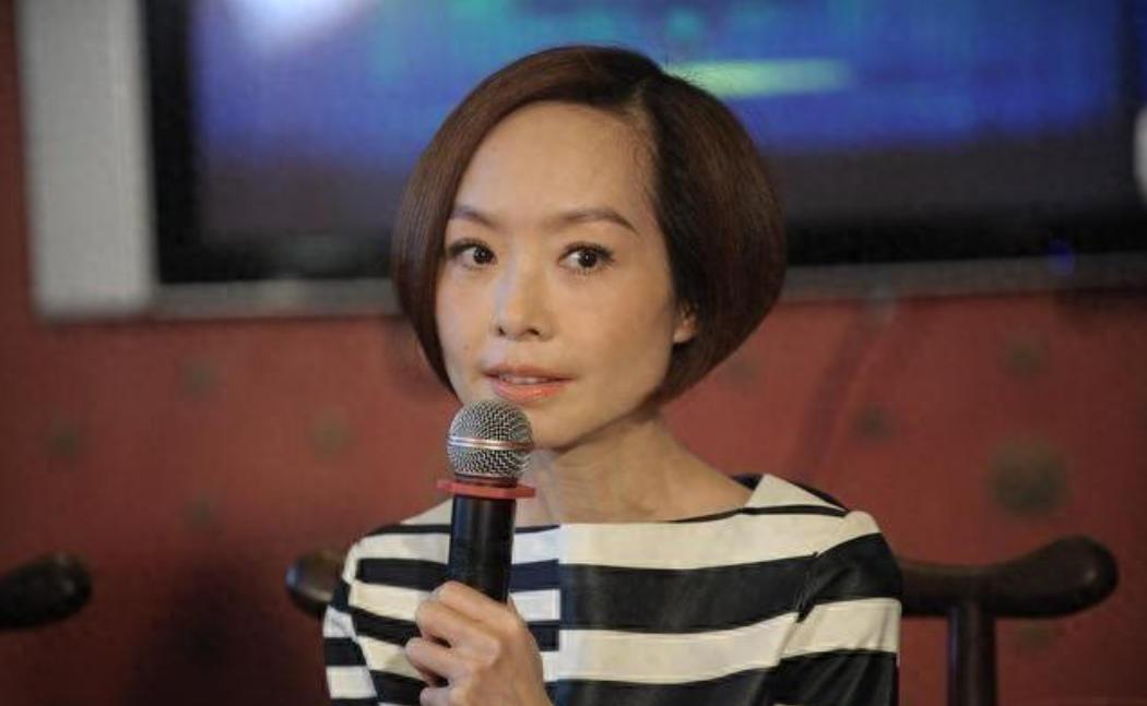 “我嫁了个败类！挺着怀孕6个月的肚子去离婚，这才是我暴瘦成‘骷髅人’的真相！”鲁