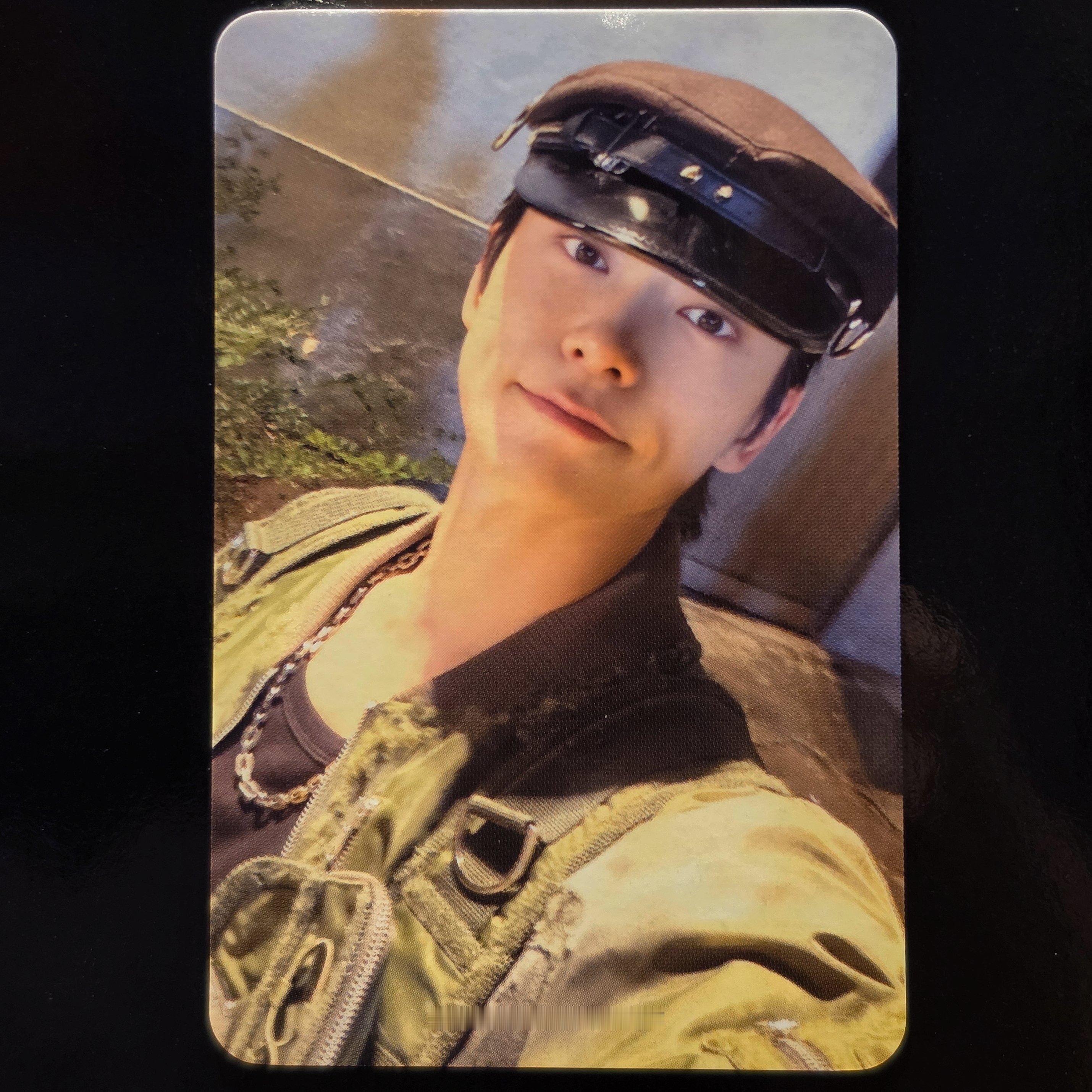 NCT127 'THE REDLINE' LUCKY DRAW Day1预告里的