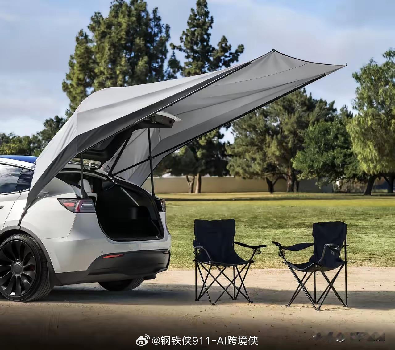 #SUV[超话]#  特斯拉发布Model Y后车篷，售价为99美元。“特斯拉M