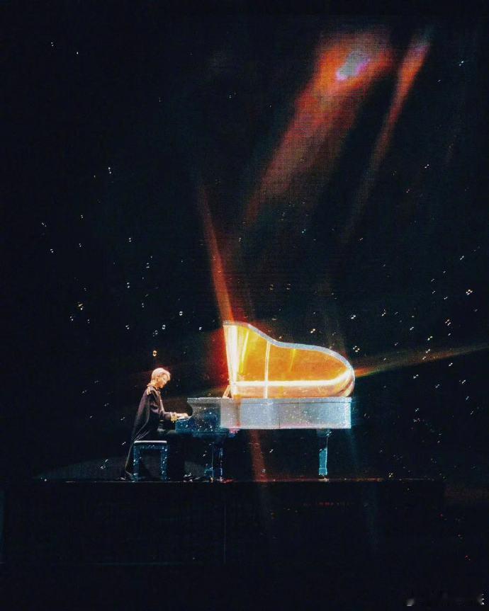 刘雨昕2023 XANADU TOUR LIVE原创作品合集正式上线合集共收录了