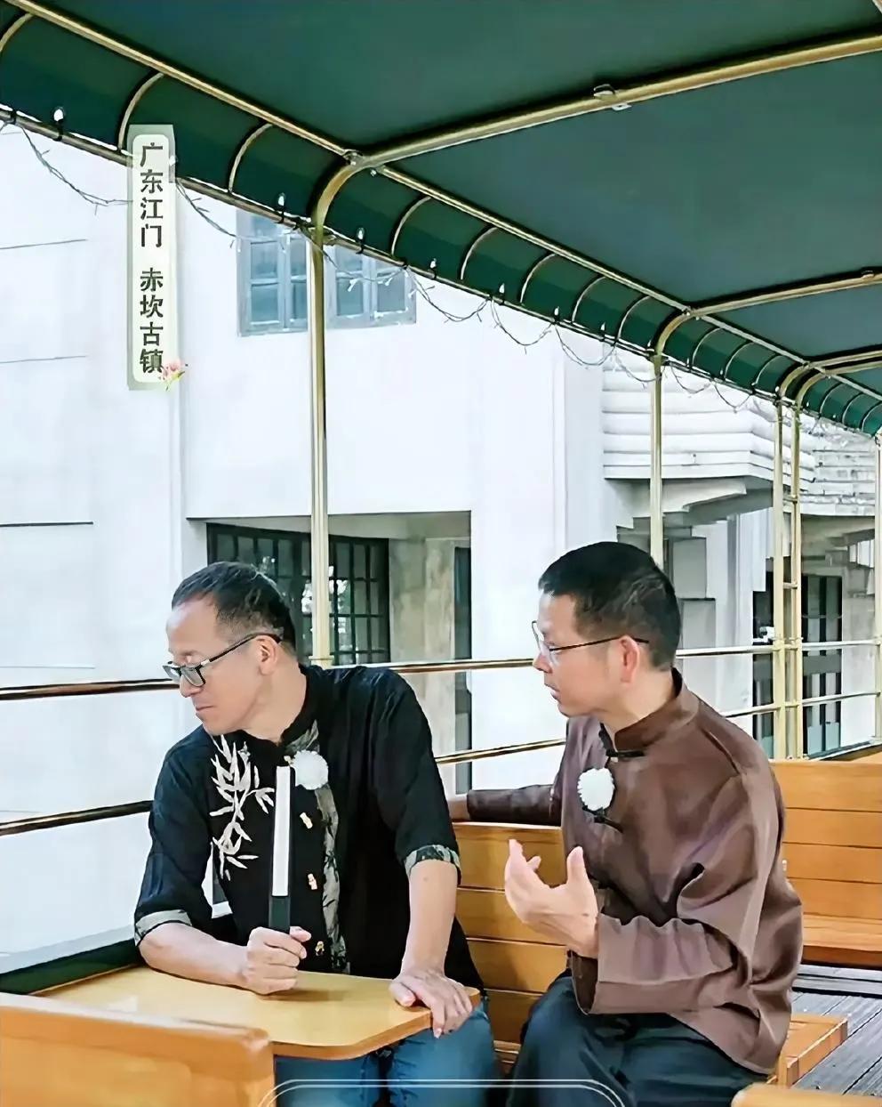 老俞精神真的好，咋天连轴八个访谈，十几个小时高能输出，今天又到江门赤坎古镇宣传文