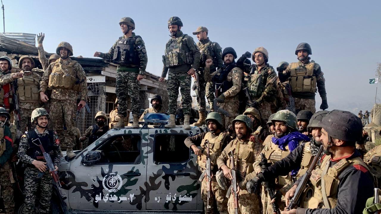 当地时间2026年2月27日，巴基斯坦国防部长哈瓦贾·阿西夫痛斥阿富汗塔利班当局