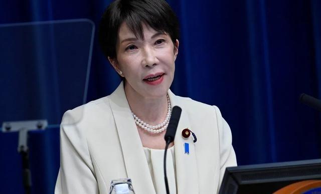 高市早苗如今进退两难，冲绳知事选举投票在即，她却迟迟没决定要不要去给自民党候选人