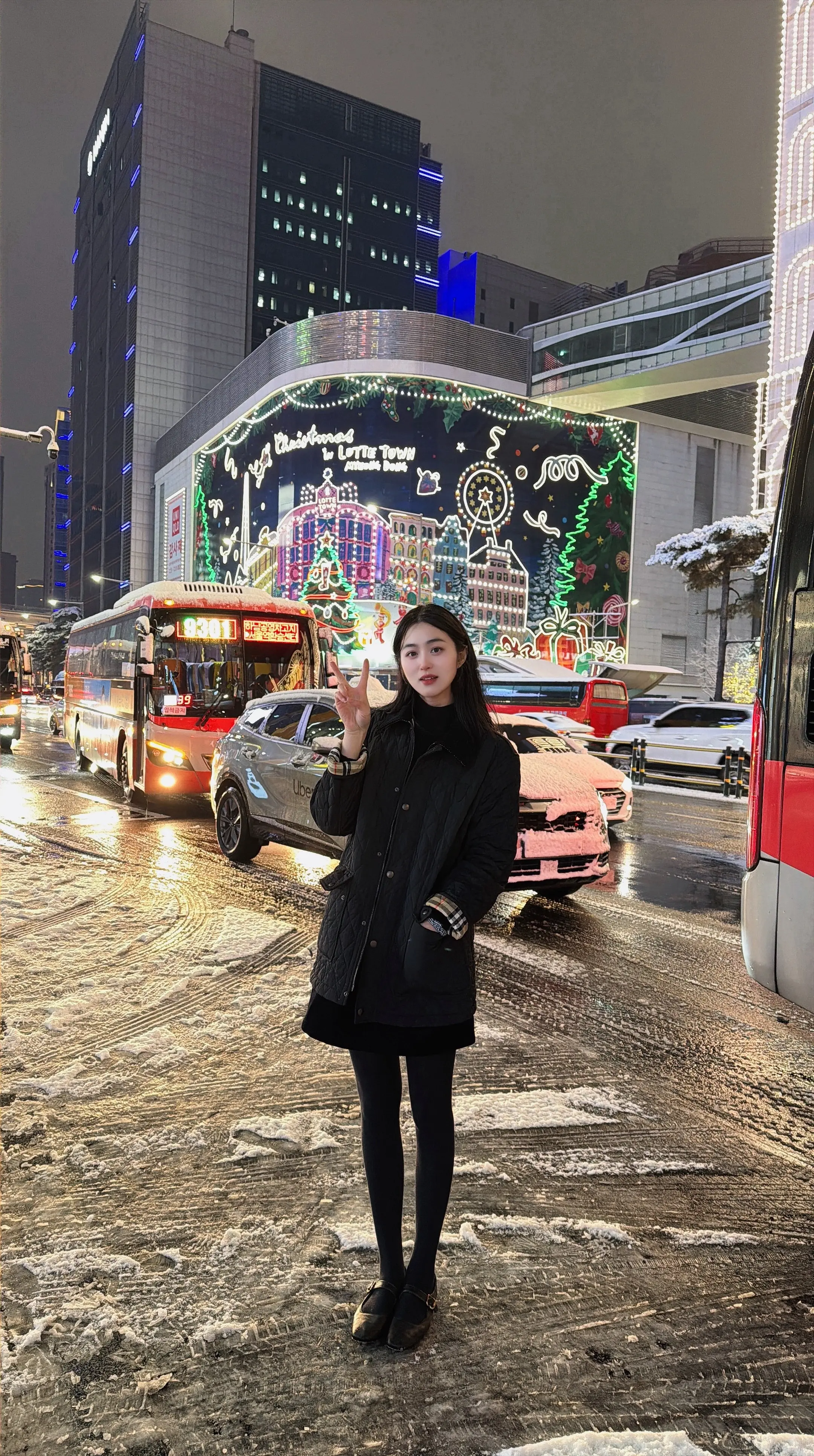 秀美小姐 好久不见，时间过得飞快，转眼已到12月，又要跨年了。此刻、正...