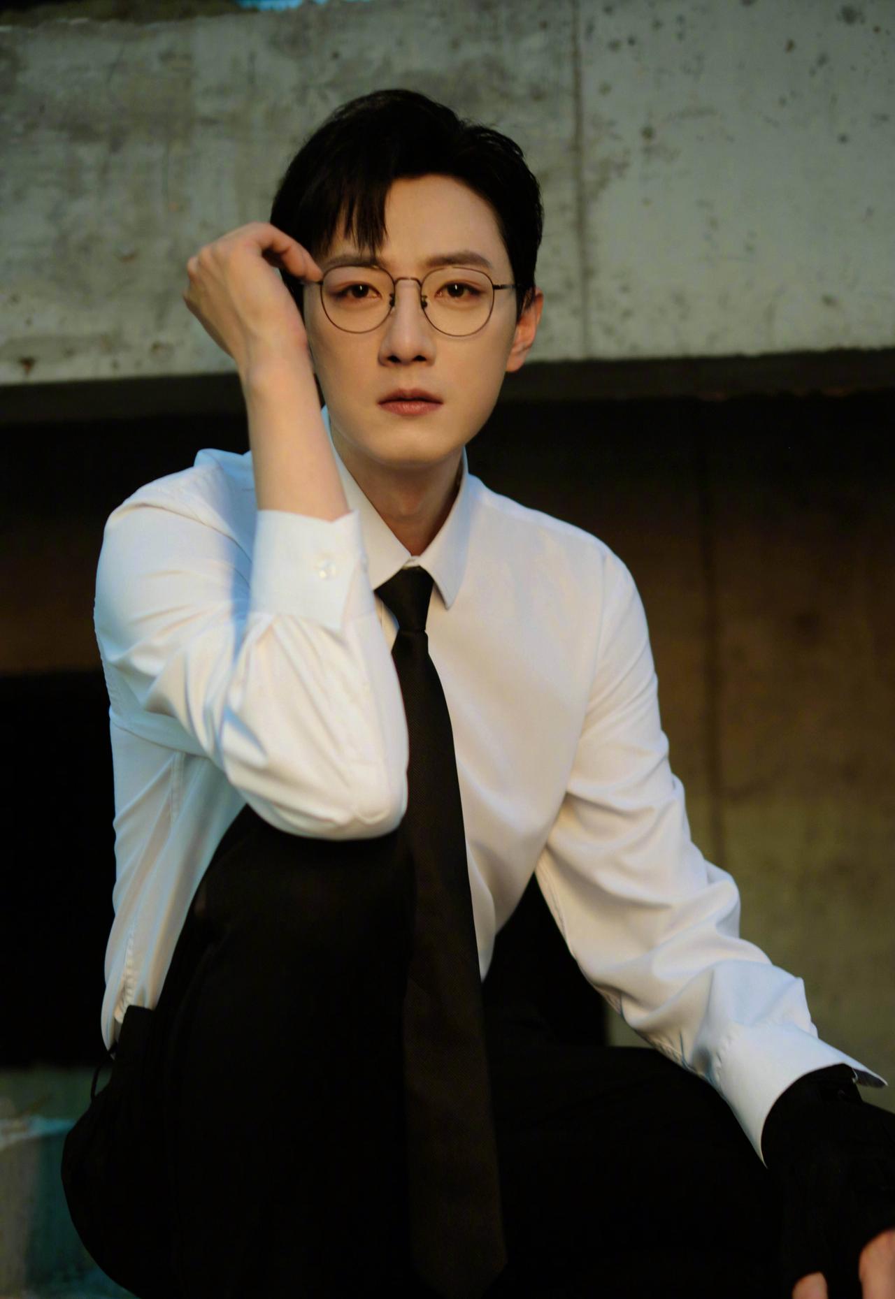苏小玎为酒后不文明行为发文道歉：“诚恳道歉，有错必改。”
搜狐娱乐讯 11月14