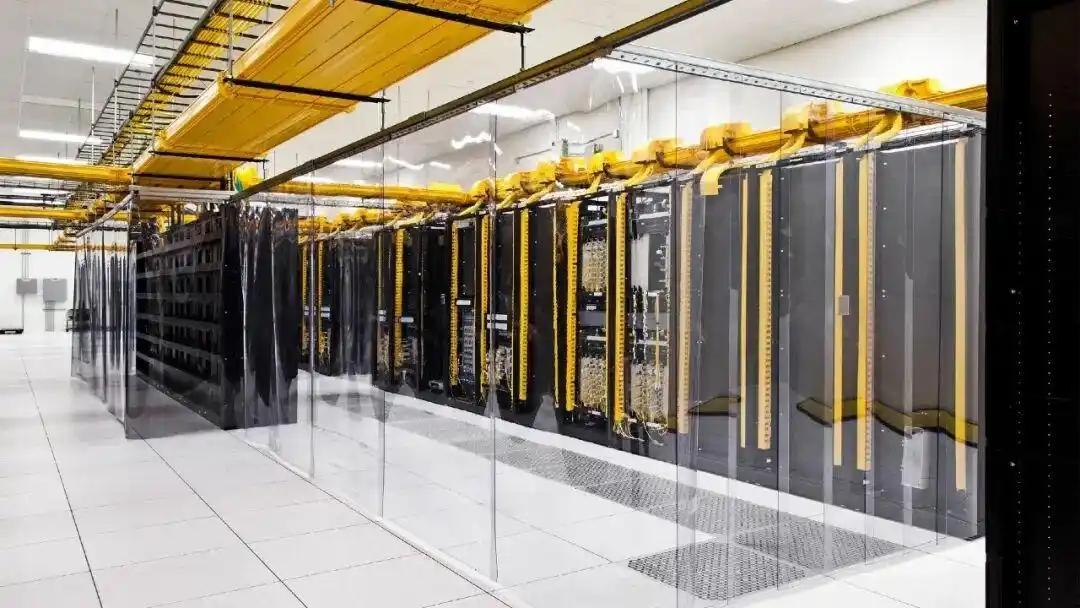 Meta宣布要大改内容审核策略，未来一年内裁减多达40%的外部审核人员，更多依赖