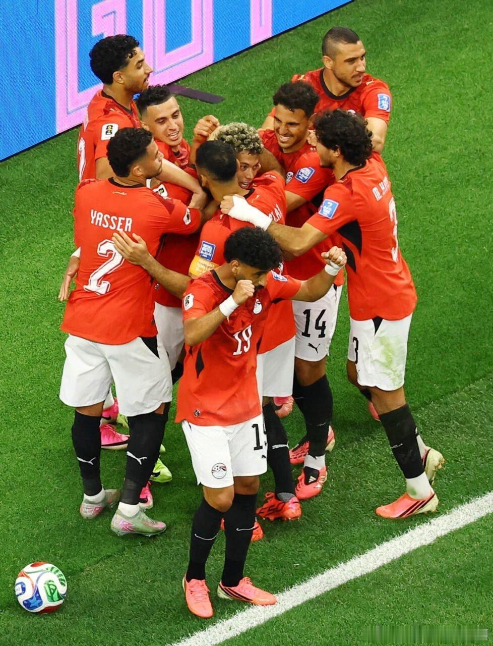 常规时间两队1比1战平！加时见澳大利亚vs埃及世界杯  cr：英国足球那点事 
