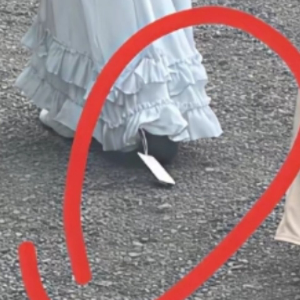 她怎么好意思穿出来的？ 