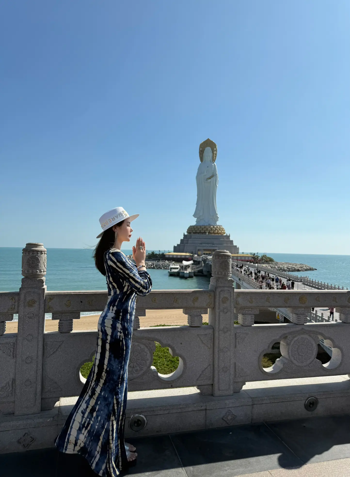 🪷我从远方赶来，赶你一面之约。看山神静，观海心阔，以虔诚之心，见山见海见自己