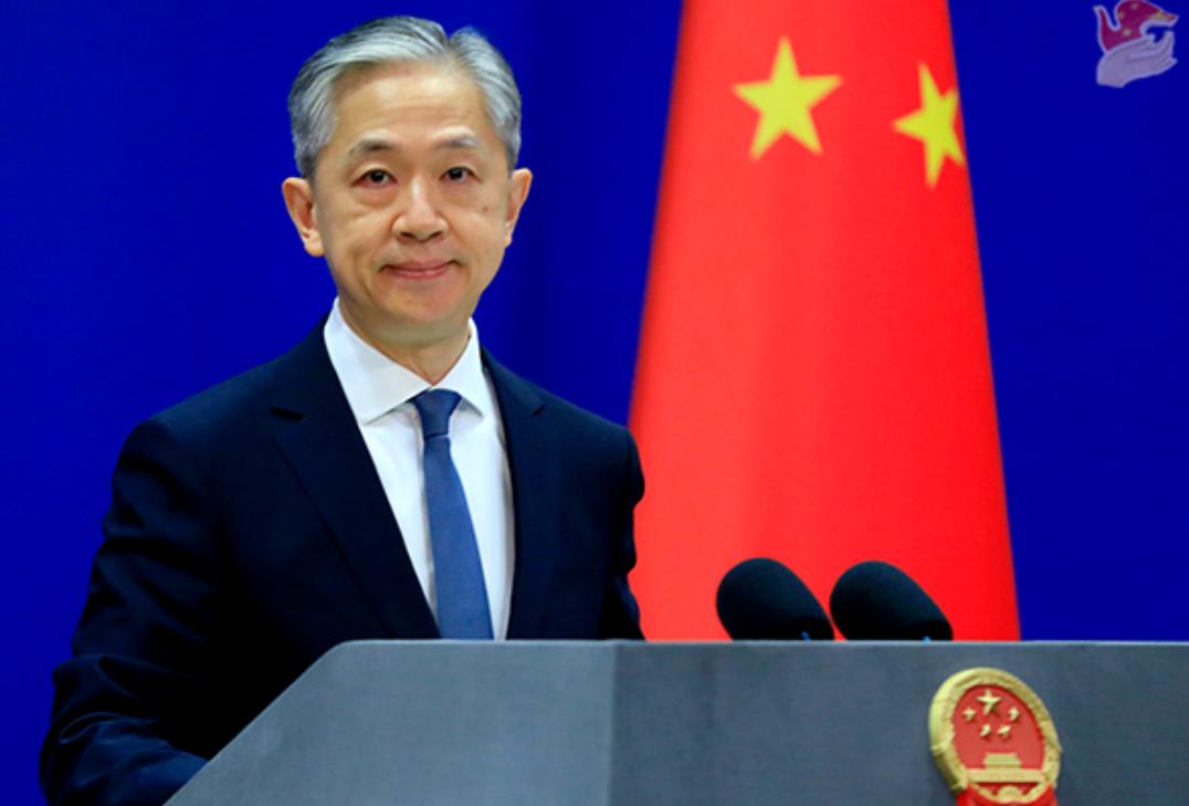 特朗普估计都懵了！抓马杜罗中国没翻脸，空袭伊朗中国没出兵，美国闹这么大动静，中国