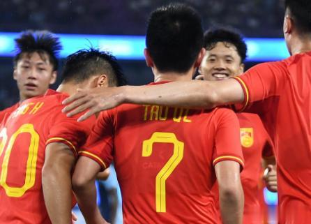 北京时间9月21日19:30，杭州亚运会男足比赛进入小组赛第二轮，中国队迎战第二