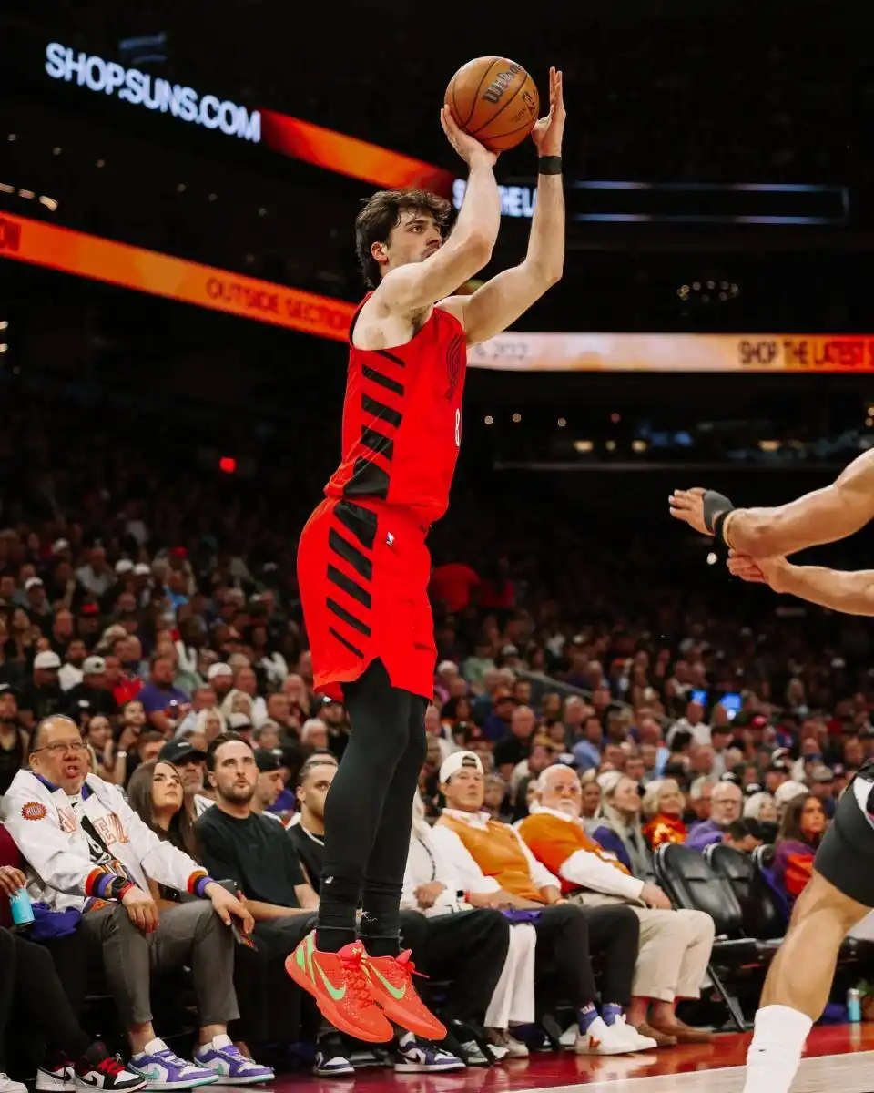 NBA季后赛附加赛开拓者114-110险胜太阳晋级季后赛，阿夫迪亚神级表现41+