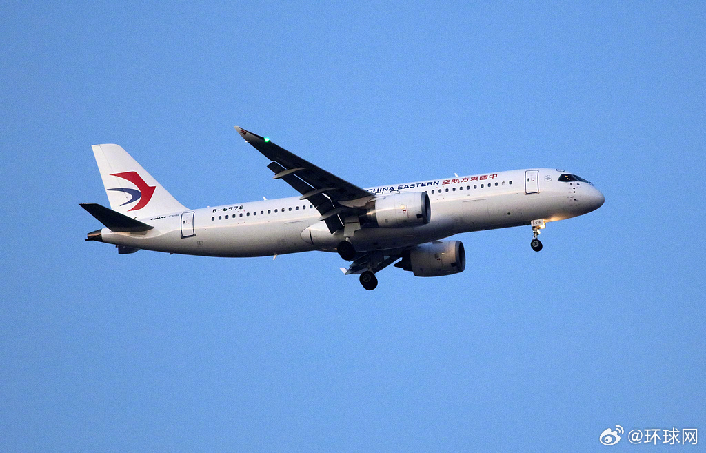 【#C919旅客超500万人次#】记者从中国商飞获悉：国产大飞机C919正式投入