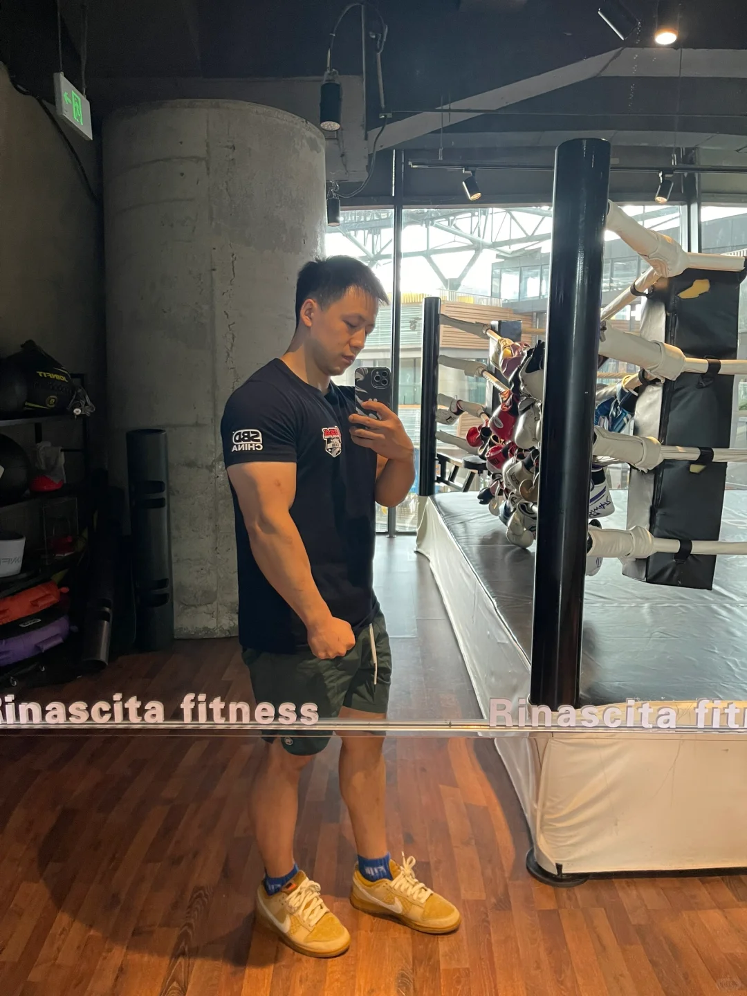 SBD的T恤质量这么差吗 才半个月就起球了😑