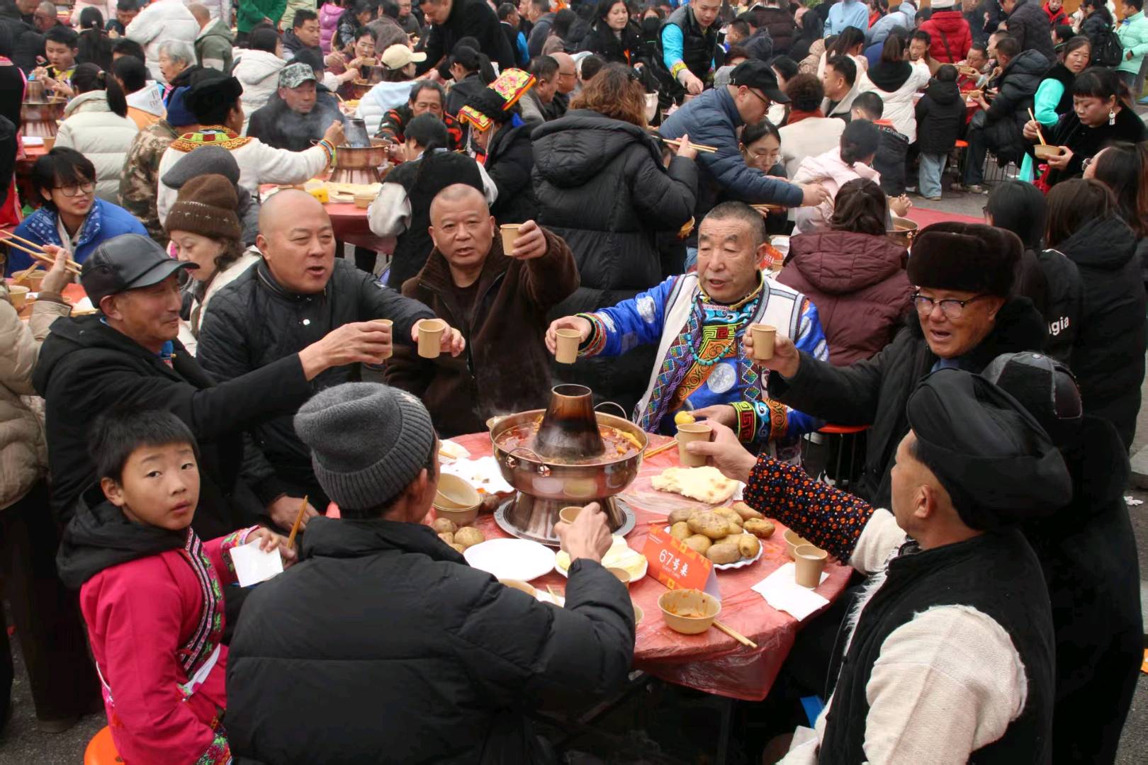 千年羌韵焕新彩，云上南宝续华章——2025年南宝山镇羌历年活动圆满收官