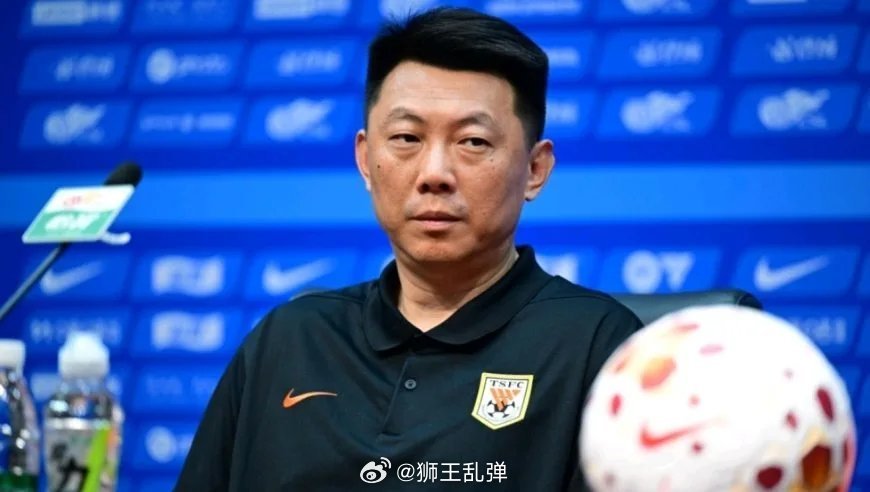 只剩8轮还纠结“代理”二字？别搞文字游戏，德比赢球才是硬通货|锐评网页链接 来自