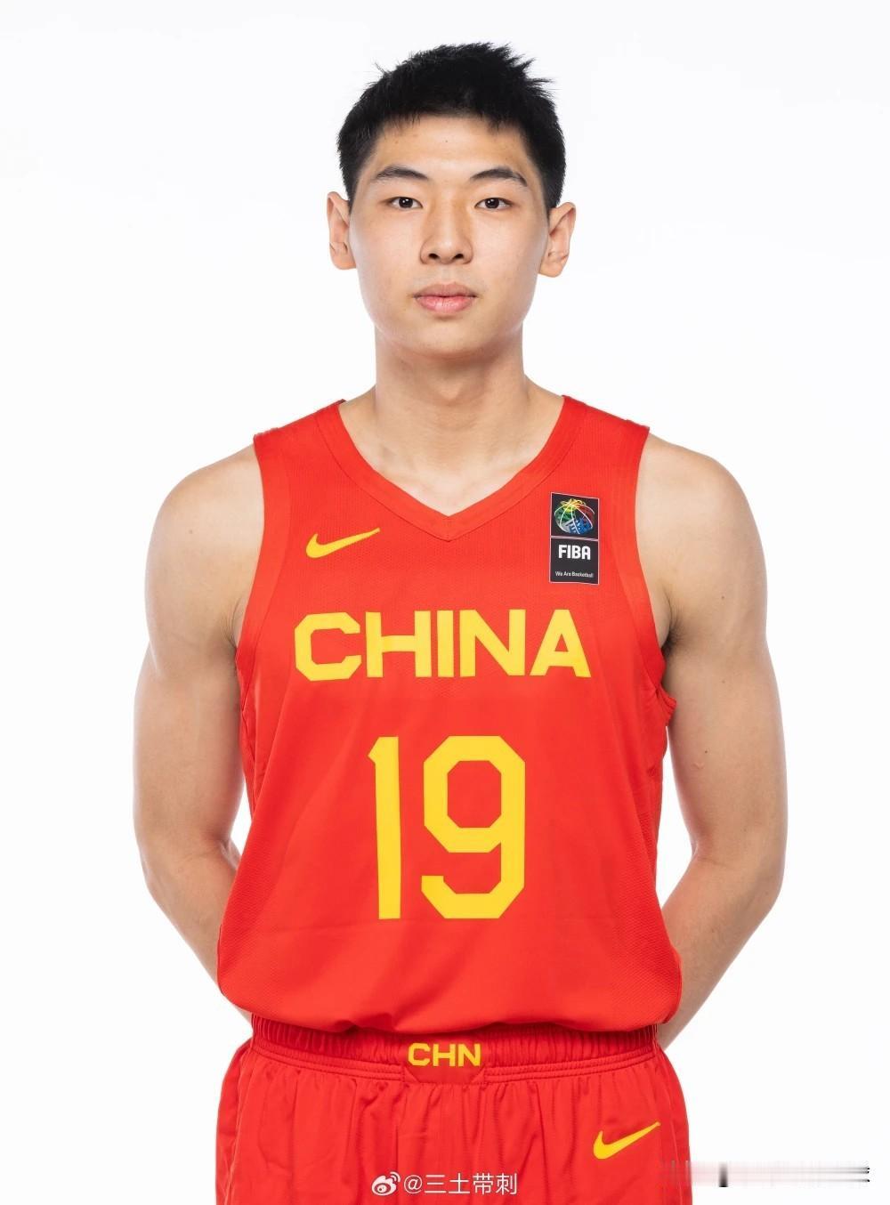 崔永熙国家队被裁像一颗炸雷，其实不是崔永熙没有实力，而是崔永熙大伤归来，状态真的