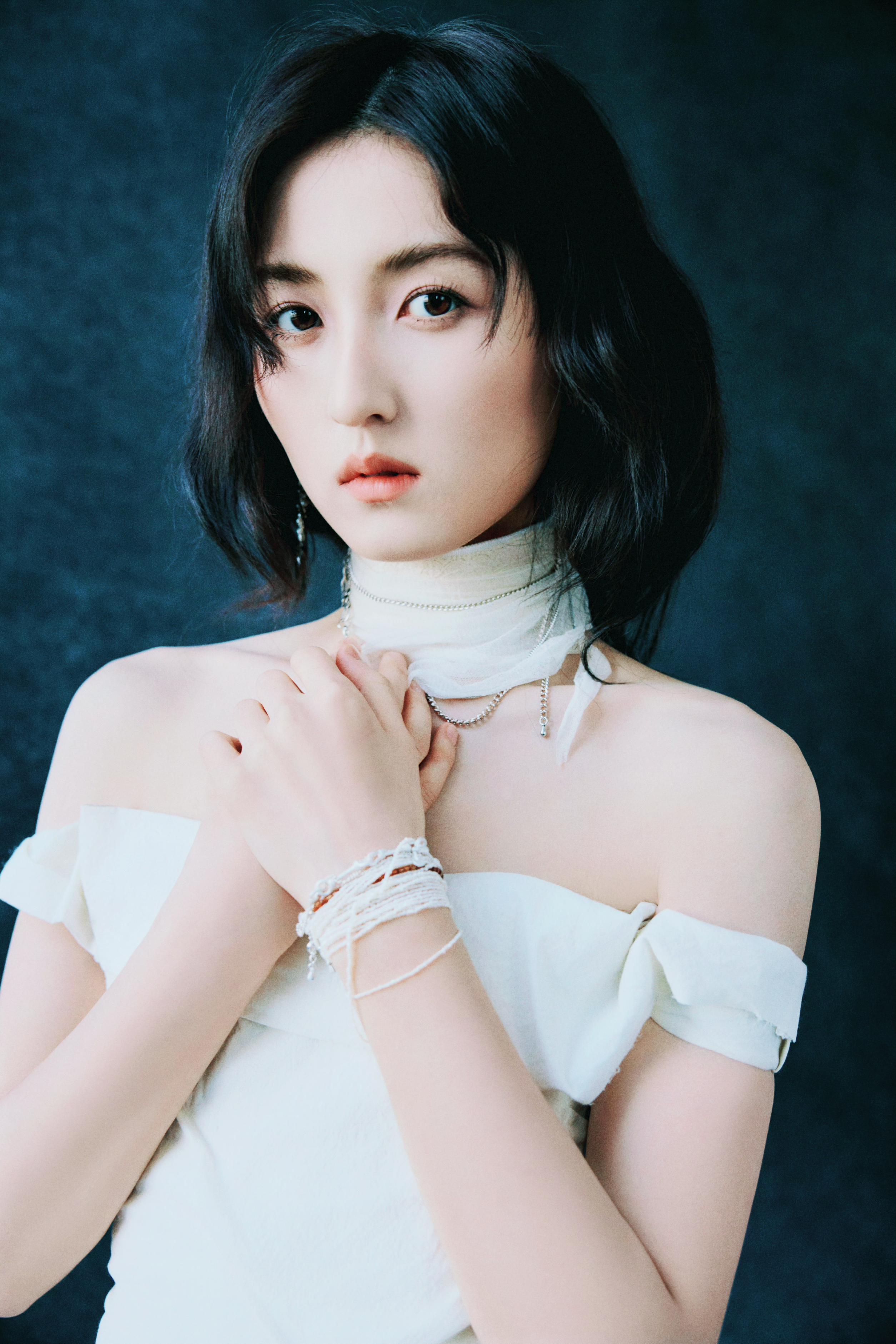 好美好神性啊妹妹气质风格都成熟了好多（我们不是同龄人来的嘛）张子枫 希腊神女